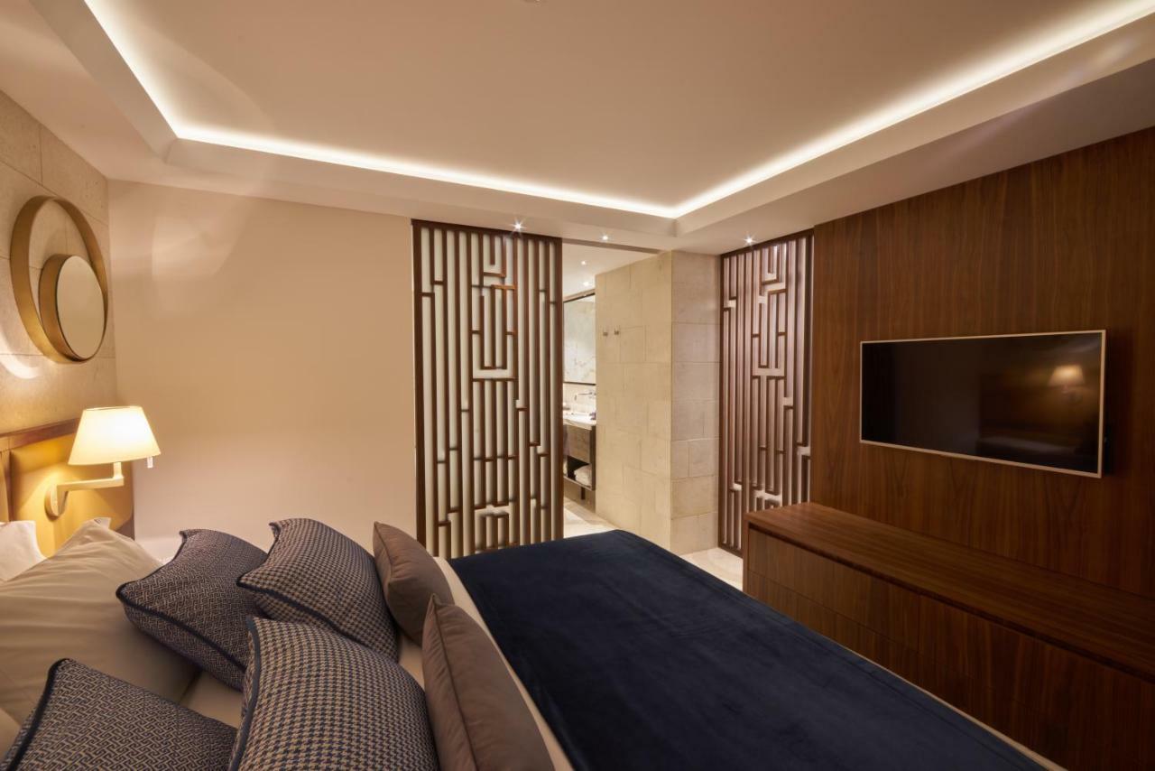 Corso Levante Luxury Suites Dobrota Kotor Luaran gambar